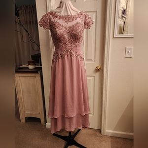 JJ's House Elegant embroidered bodice A line, high low dress